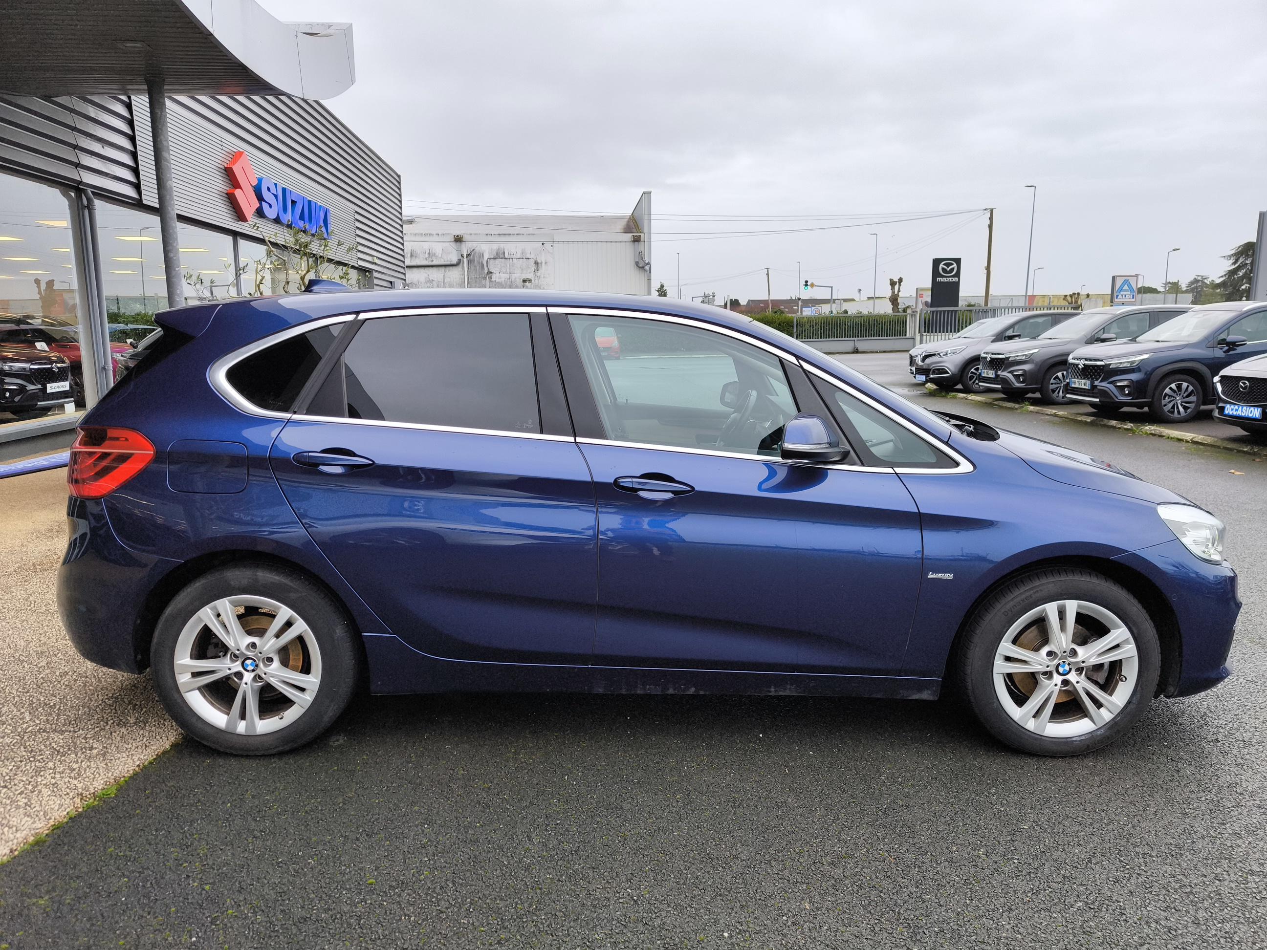 BMW Active Tourer 218i 136 ch Luxury - Véhicule Occasion - Océane Auto BMW Active Tourer 218i 136 ch Luxury - Véhicule Occasion Océane Auto