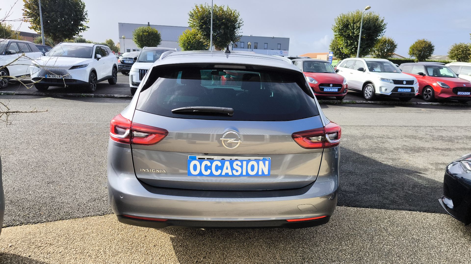 OPEL Insignia Sports Tourer 1.6 Diesel 136 ch BVA6 Elite - Véhicule Occasion - Océane Auto OPEL Insignia Sports Tourer 1.6 Diesel 136 ch BVA6 Elite - Véhicule Occasion Océane Auto