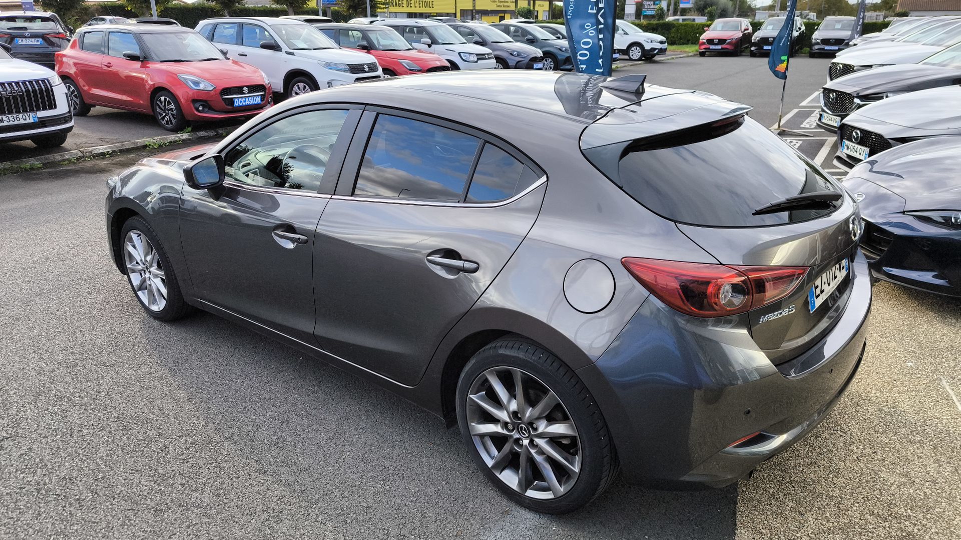 MAZDA Mazda3 2.0L SKYACTIV-G 120 ch Elegance - Véhicule Occasion - Océane Auto MAZDA Mazda3 2.0L SKYACTIV-G 120 ch Elegance - Véhicule Occasion Océane Auto
