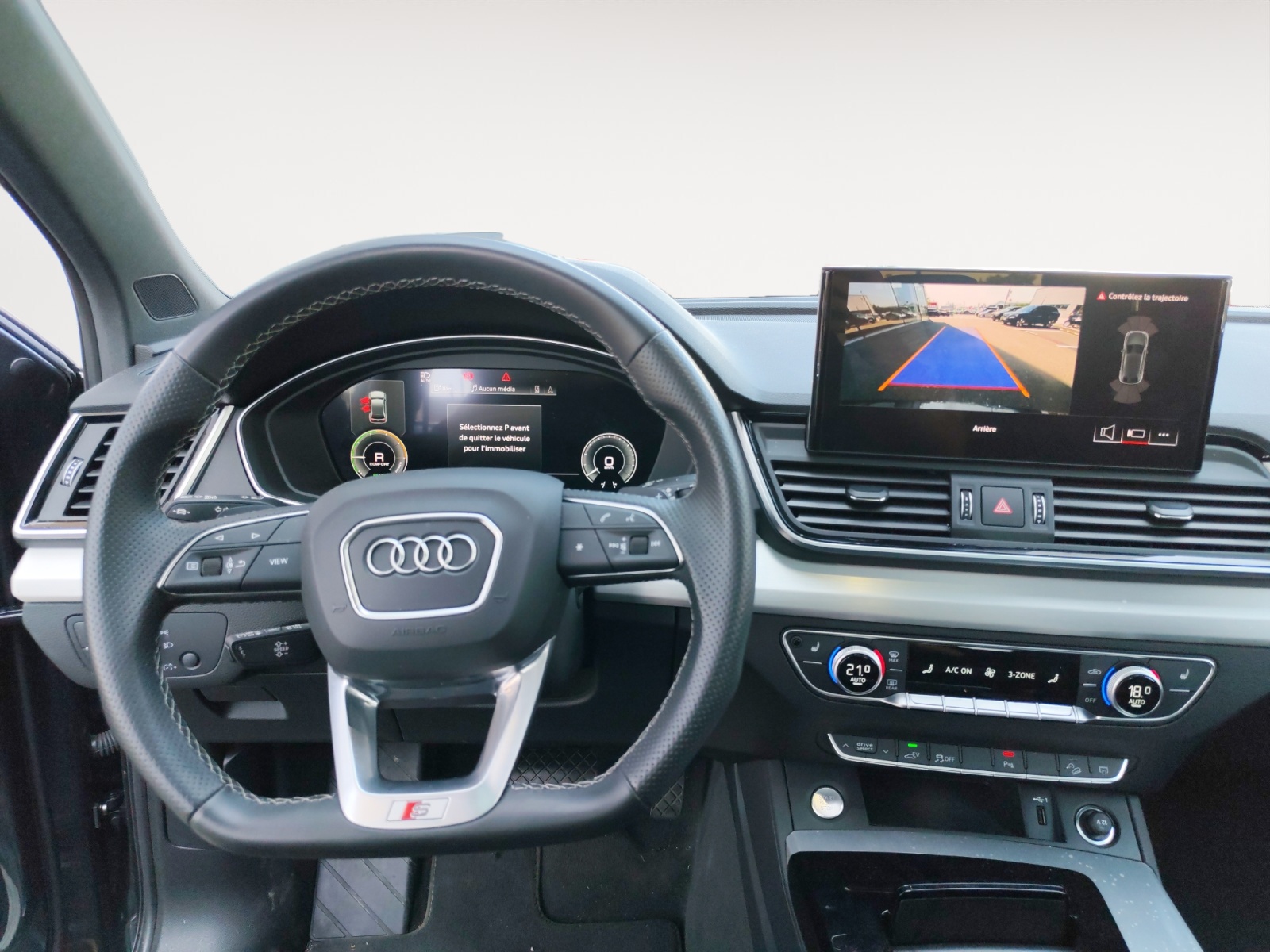Q5 Sportback 55 TFSIe 367 S tronic 7 Quattro