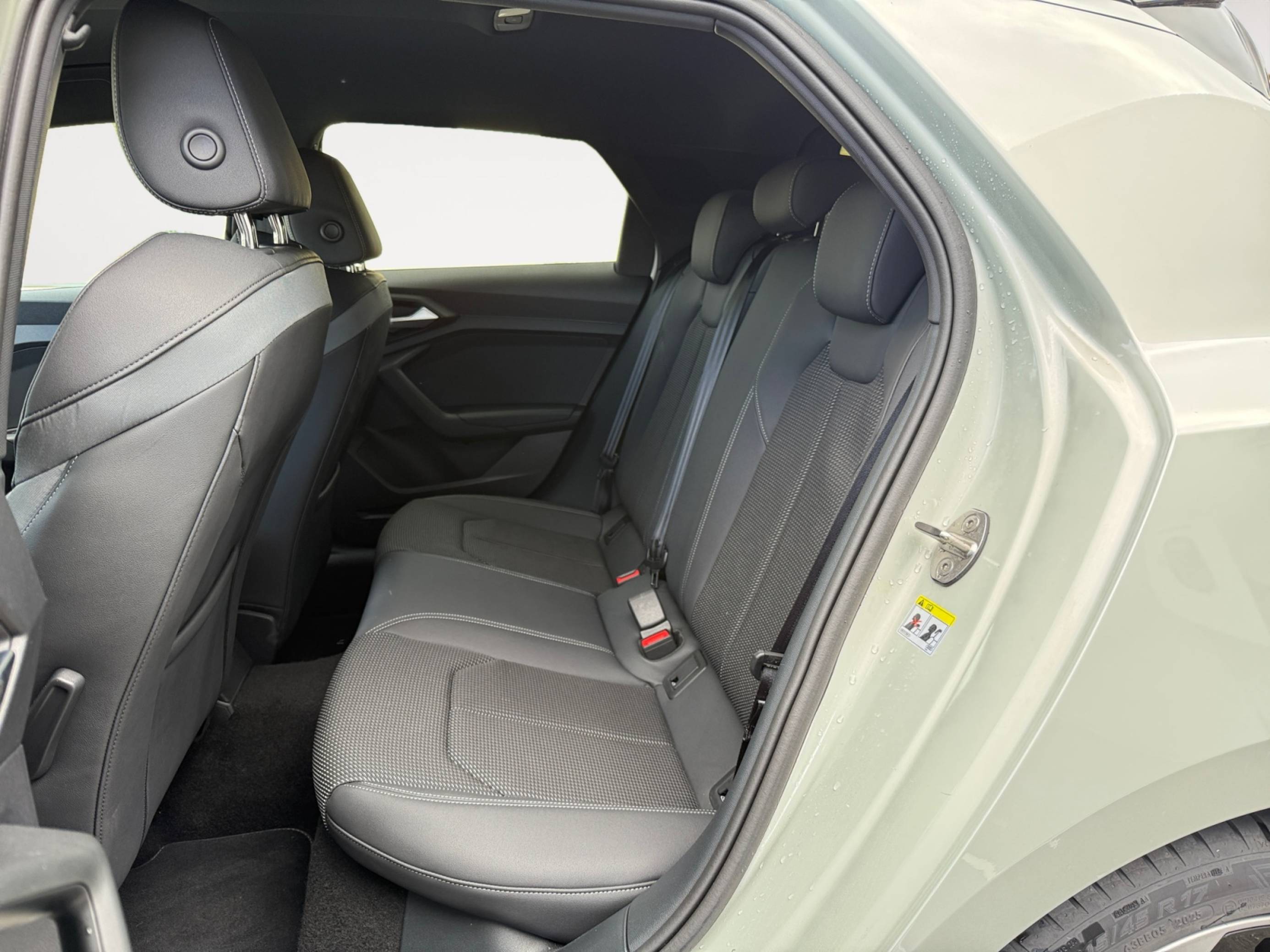 A1 Sportback 30 TFSI 116 ch S tronic 7