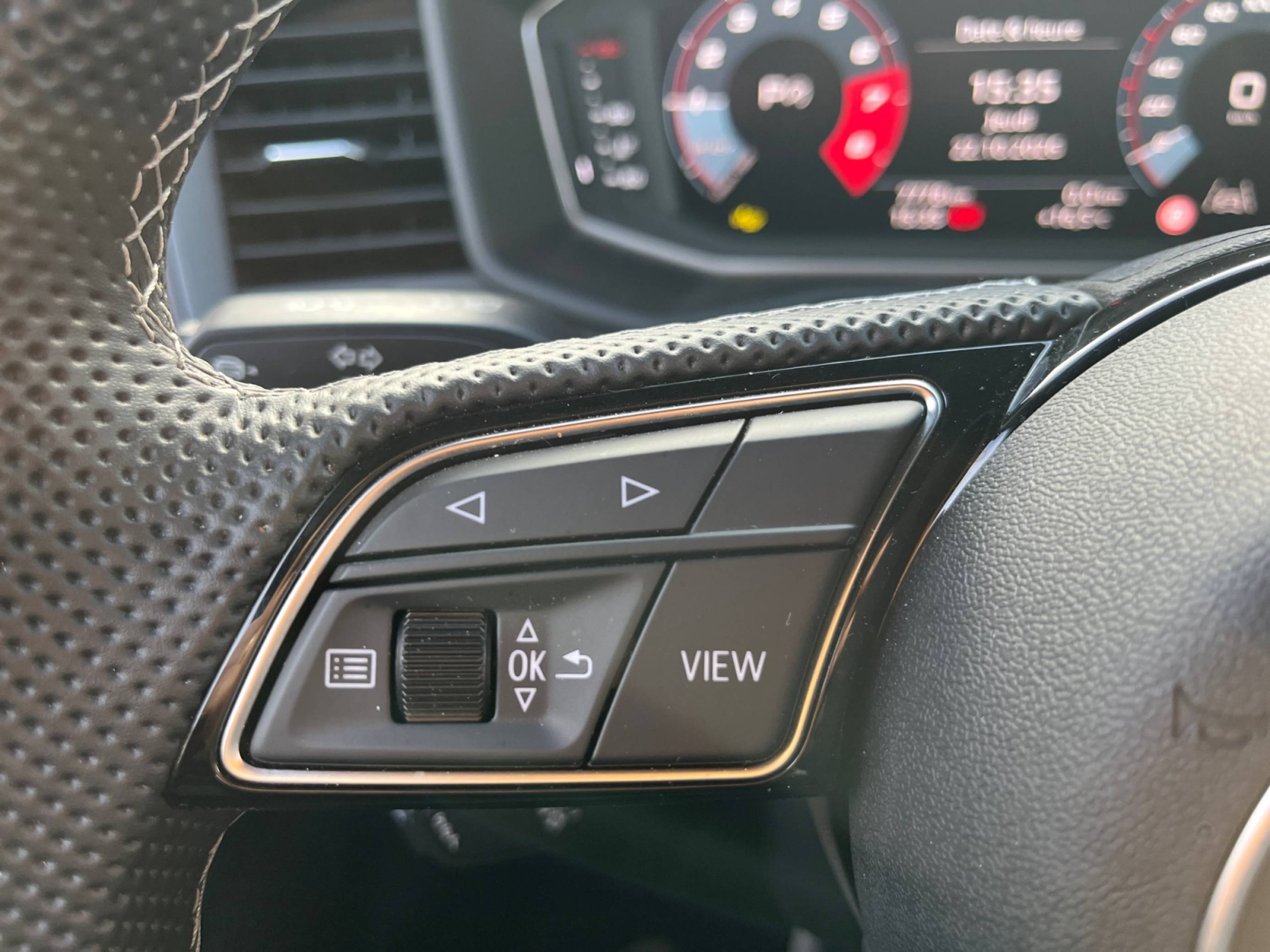 A1 Sportback 30 TFSI 116 ch S tronic 7