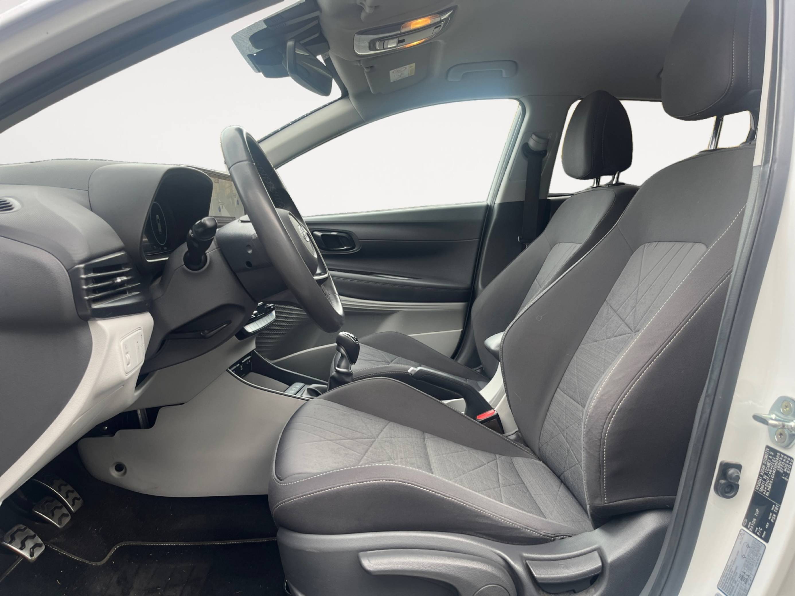 Bayon 1.0 T-GDi 100 Hybrid 48V