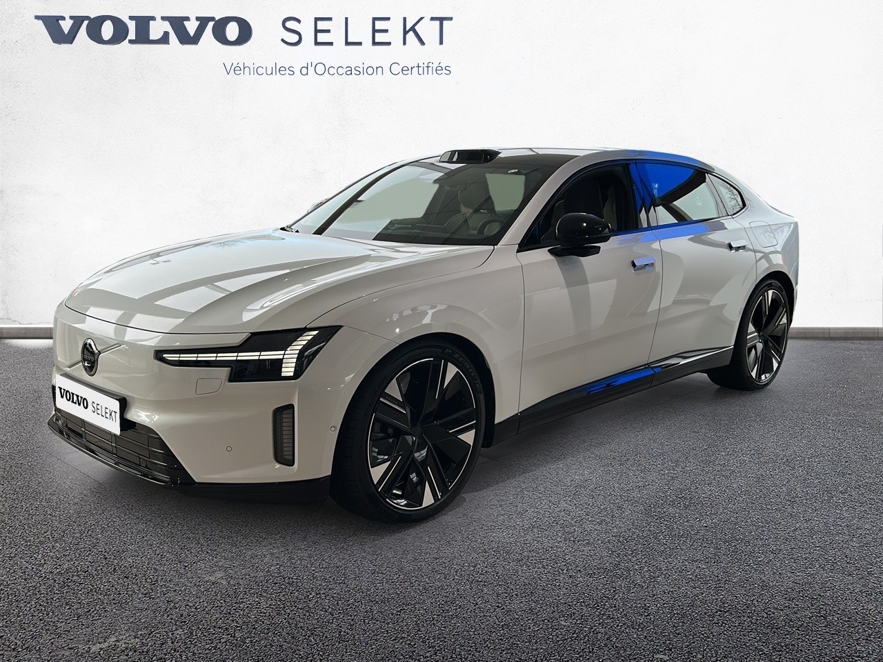 VOLVO ES90