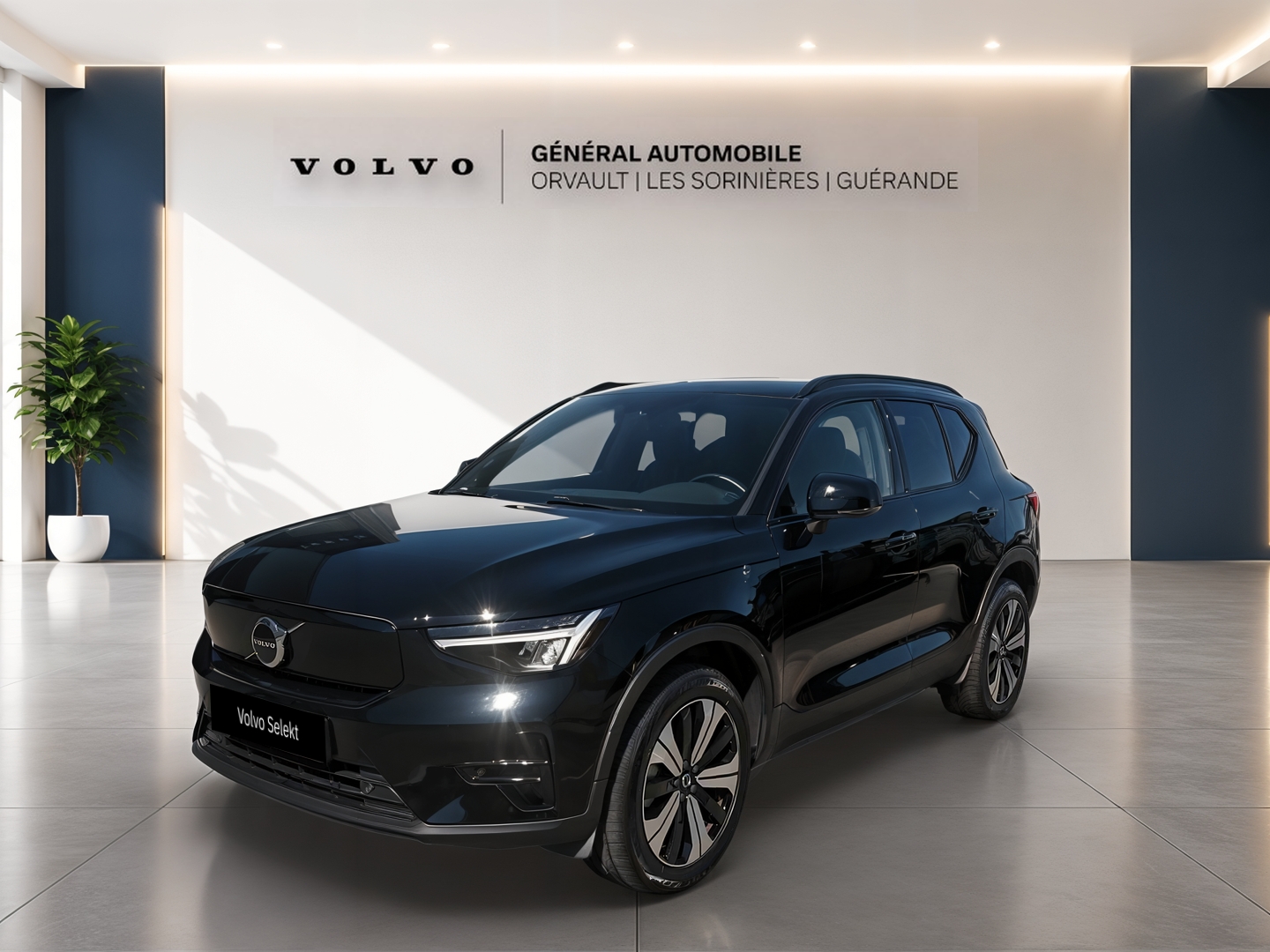 VOLVO XC40