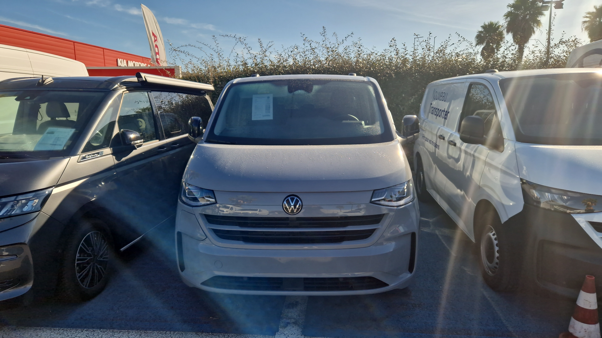 VOLKSWAGEN+UTILITAIRES E CARAVELLE+7 FACE+AVANT