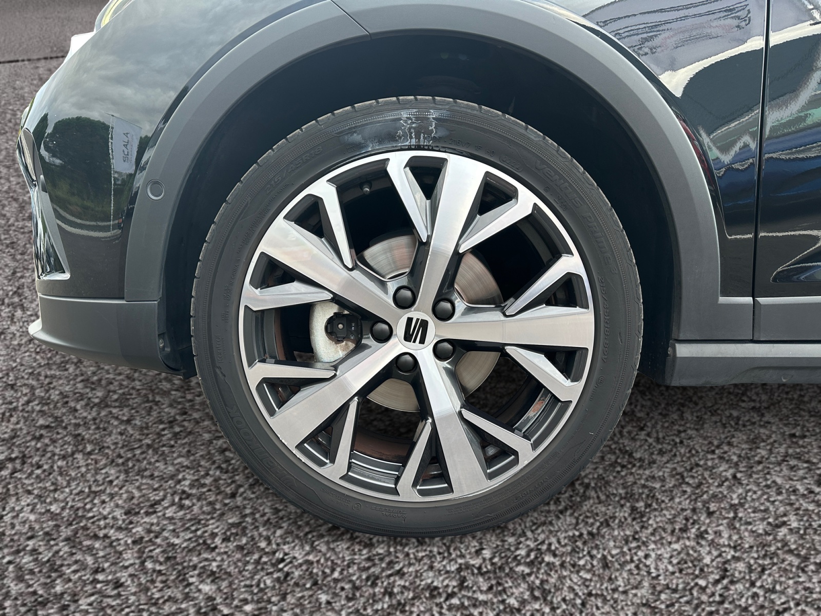 SEAT ARONA JANTE+AVANT+GAUCHE