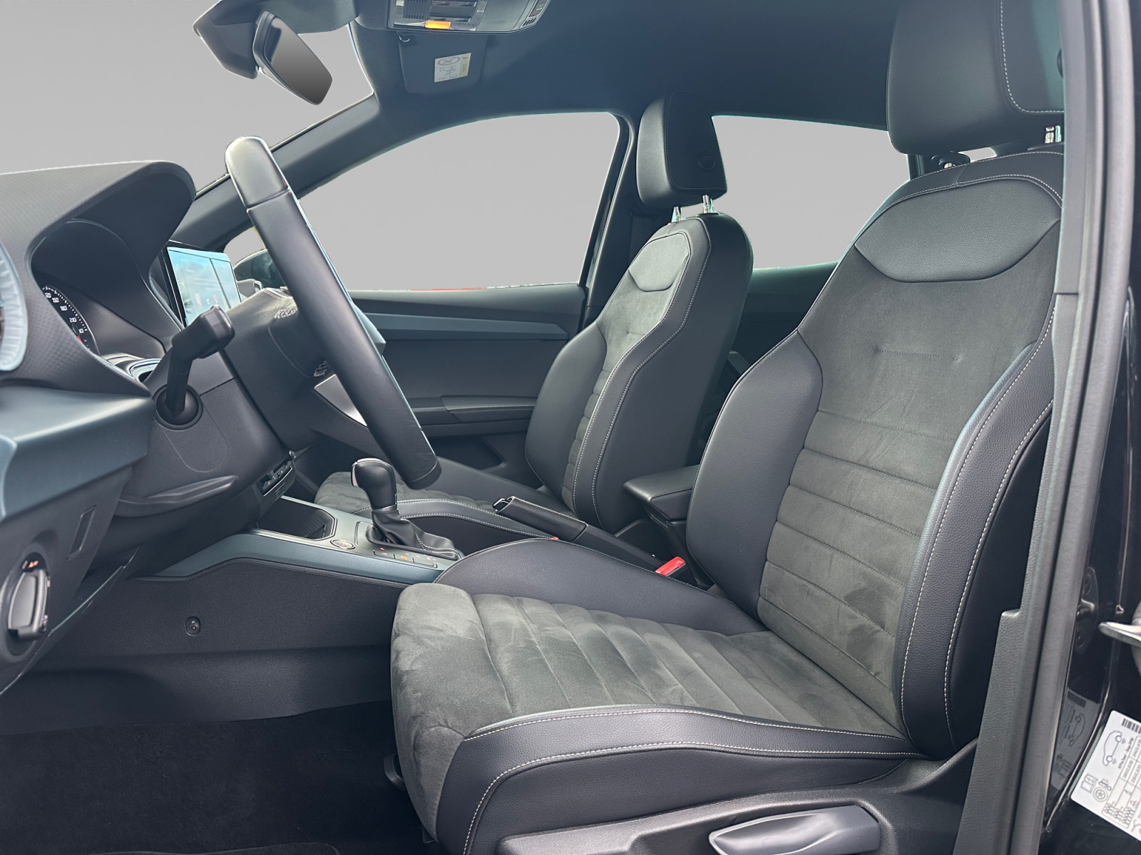 SEAT ARONA INTERIEUR+CONDUCTEUR