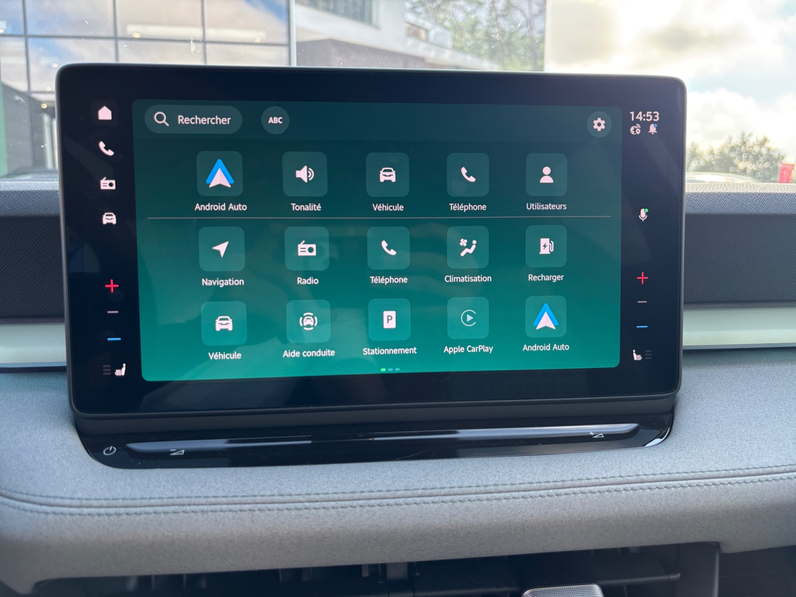 SKODA EPIQ