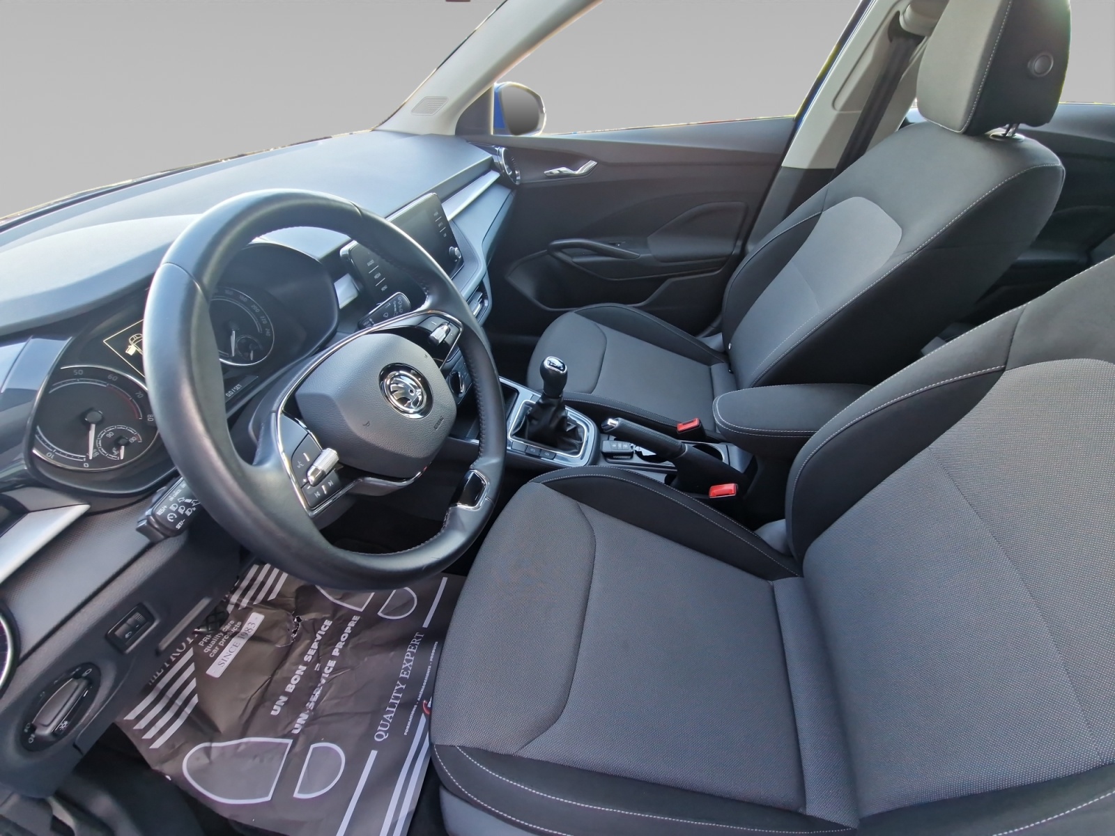 SKODA FABIA INTERIEUR+CONDUCTEUR