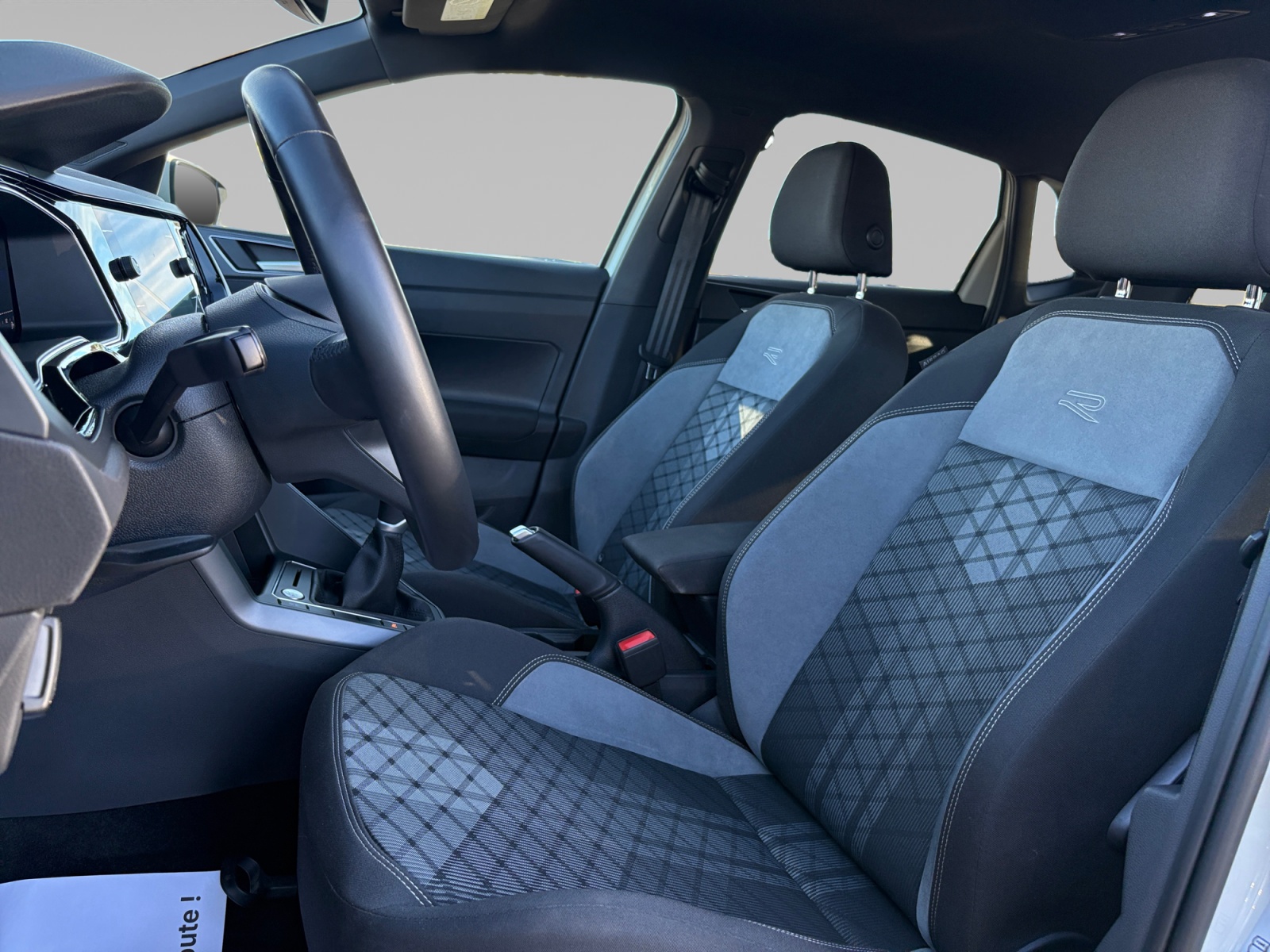 VOLKSWAGEN POLO INTERIEUR+CONDUCTEUR