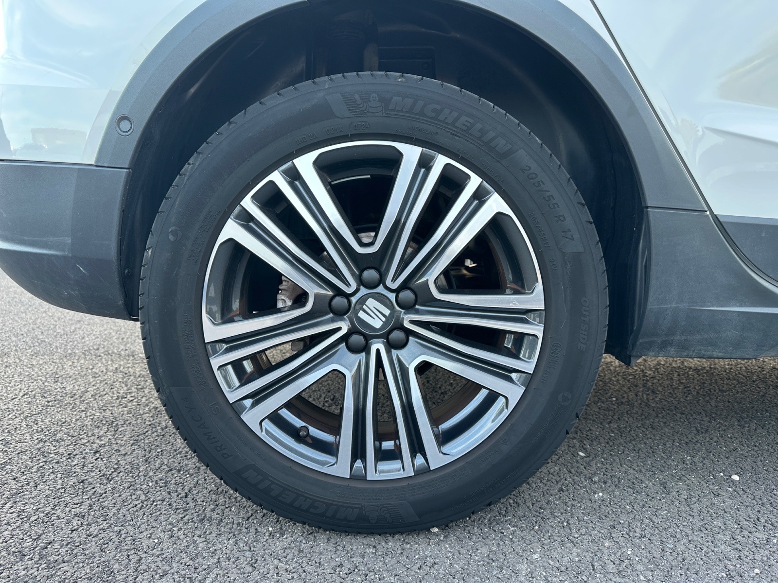 SEAT ARONA
