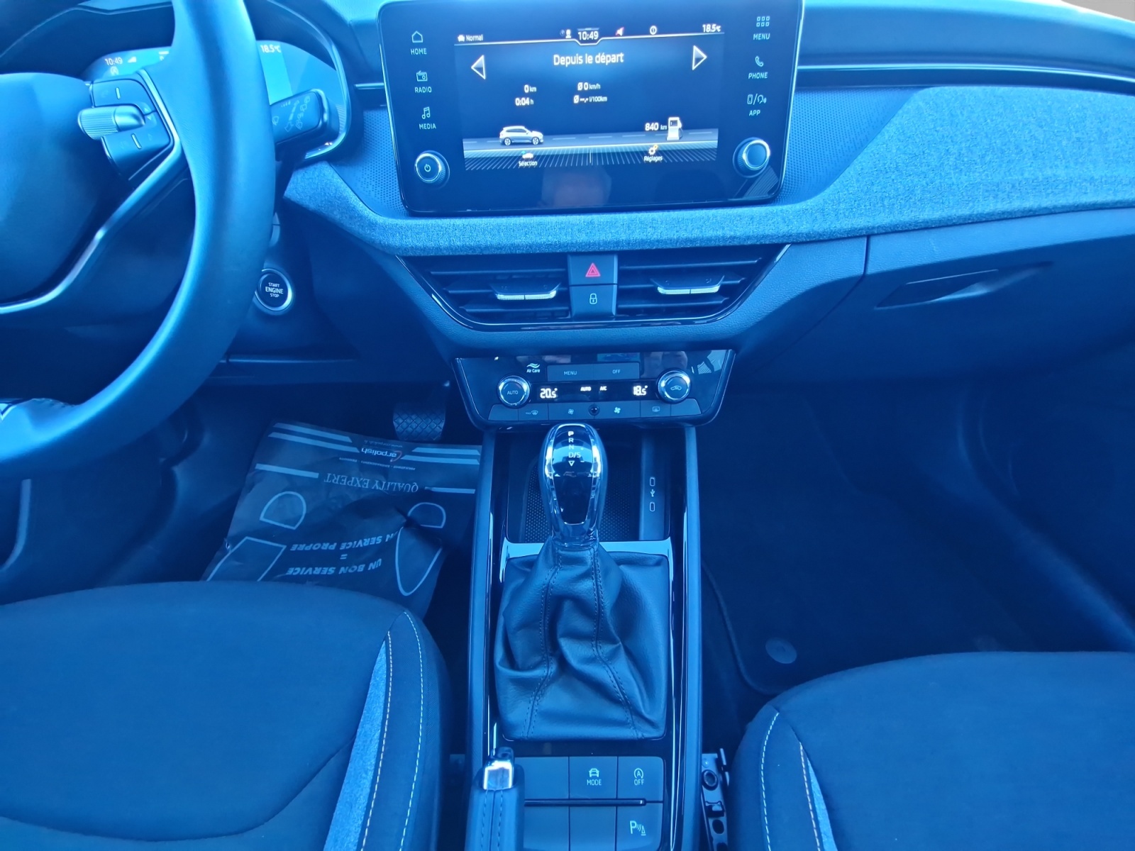 SKODA SCALA CONSOLE+CENTRALE