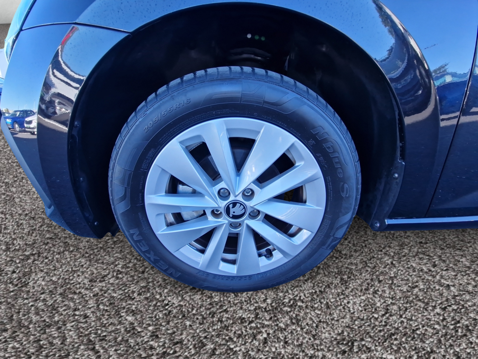SKODA SCALA JANTE+AVANT+GAUCHE