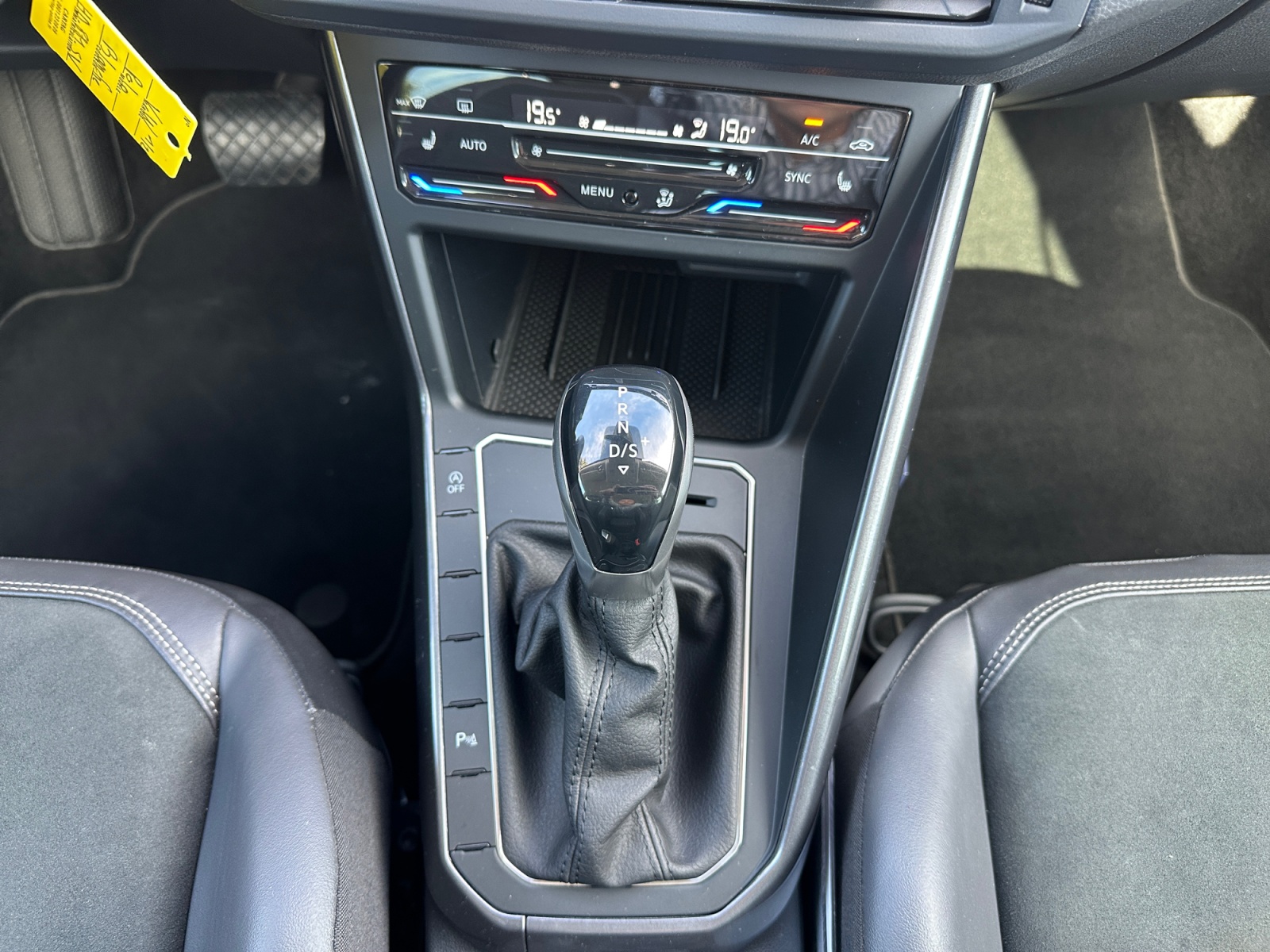 VOLKSWAGEN POLO CONSOLE+CENTRALE