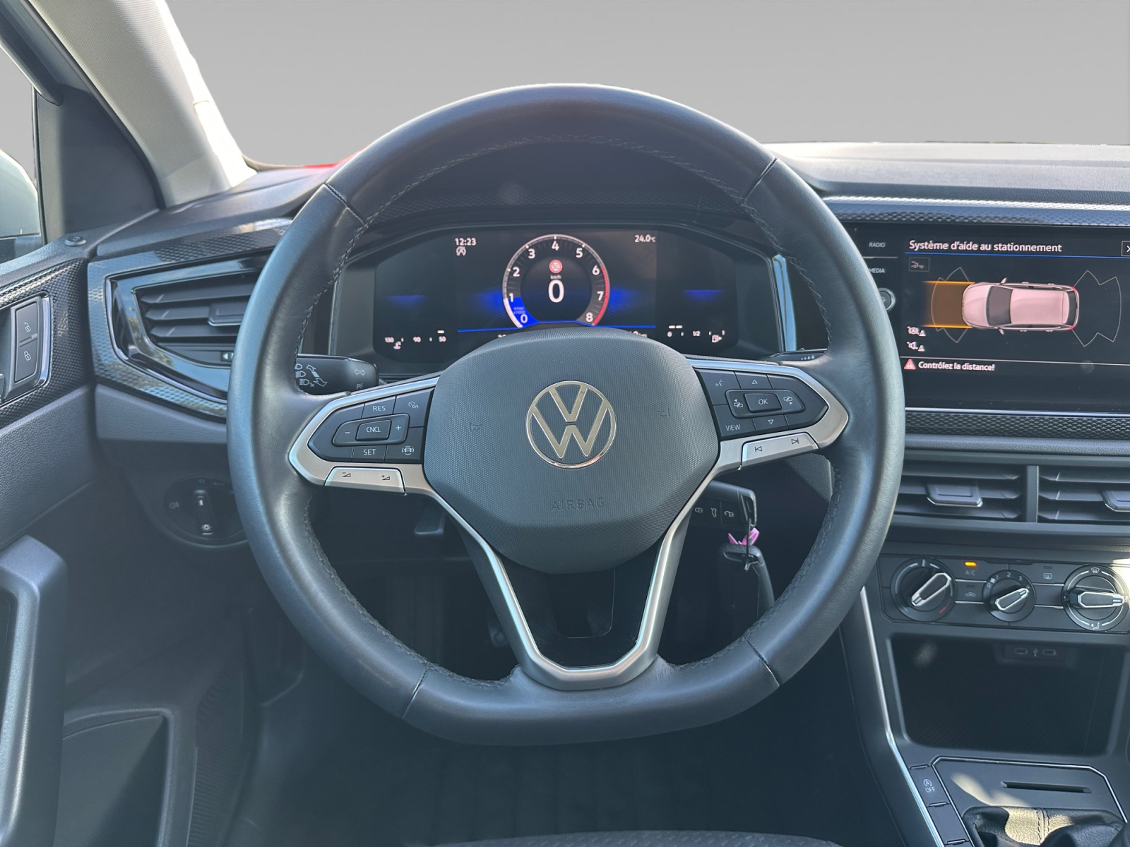 VOLKSWAGEN POLO POSTE+DE+PILOTAGE