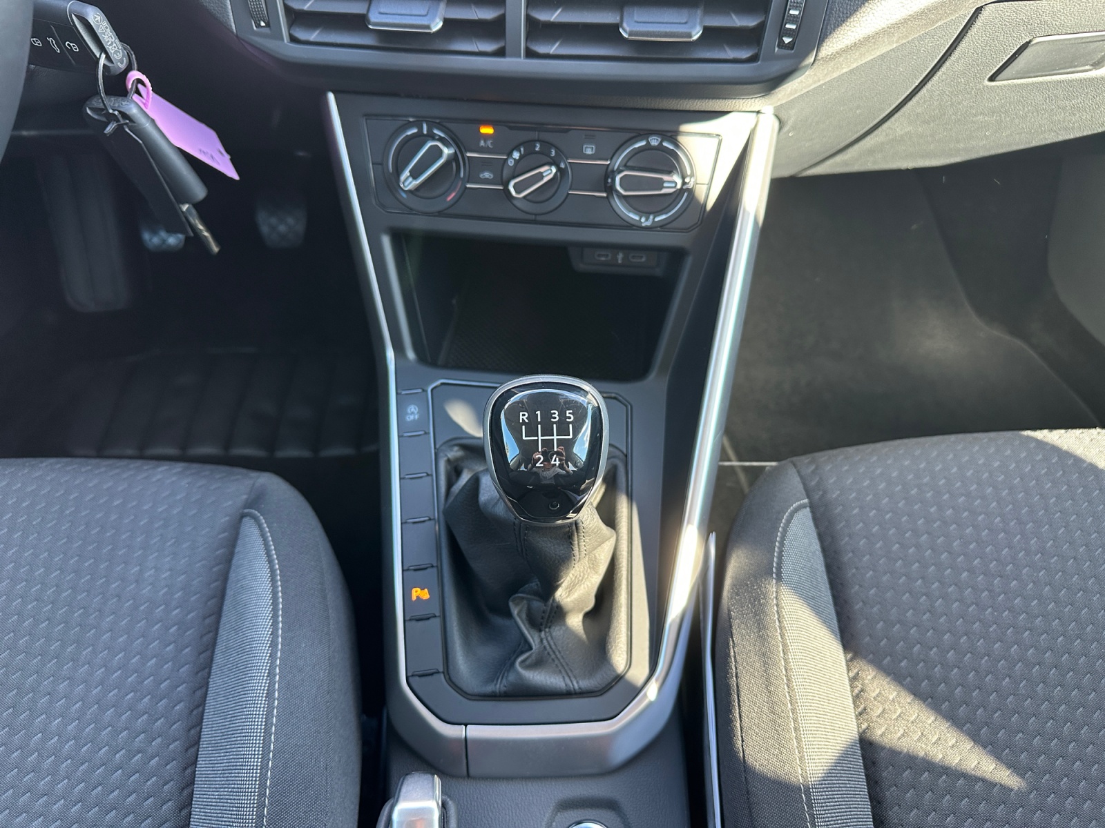 VOLKSWAGEN POLO CONSOLE+CENTRALE