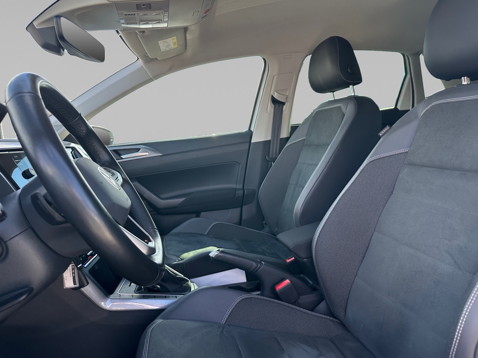 VOLKSWAGEN POLO INTERIEUR+CONDUCTEUR