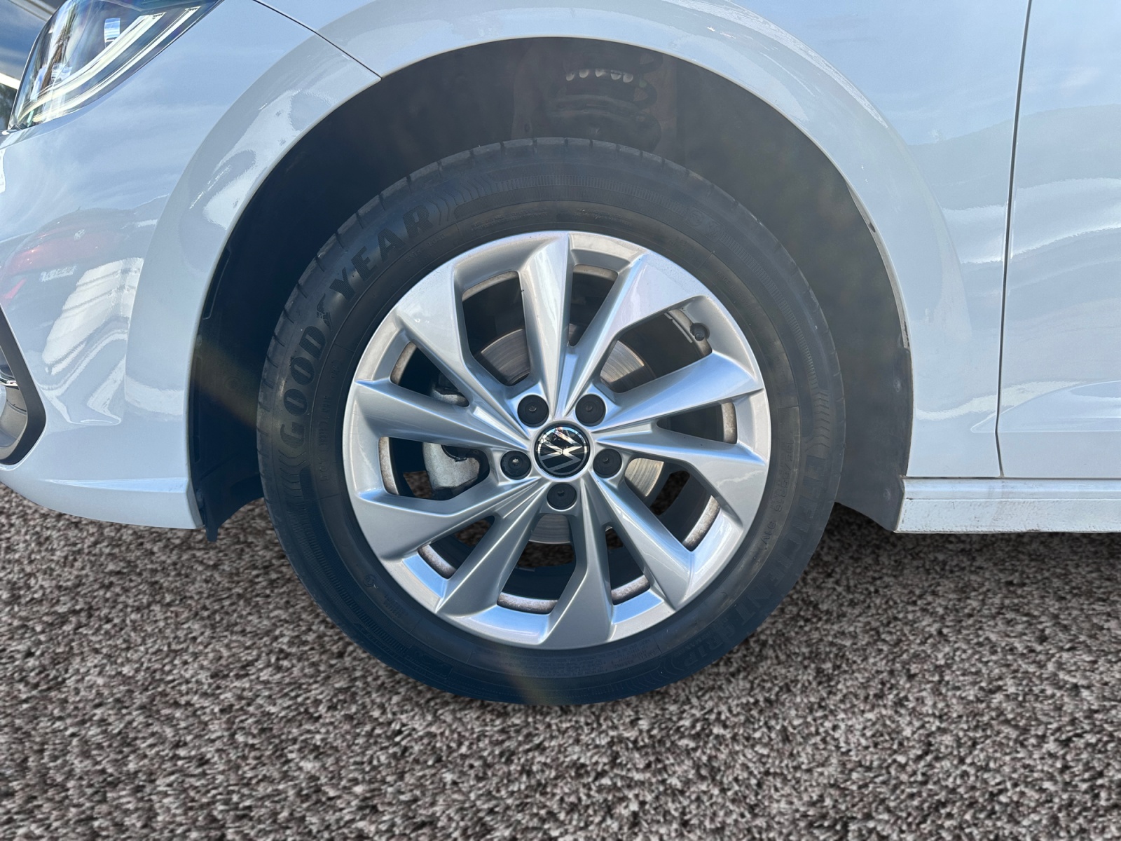VOLKSWAGEN POLO JANTE+AVANT+GAUCHE