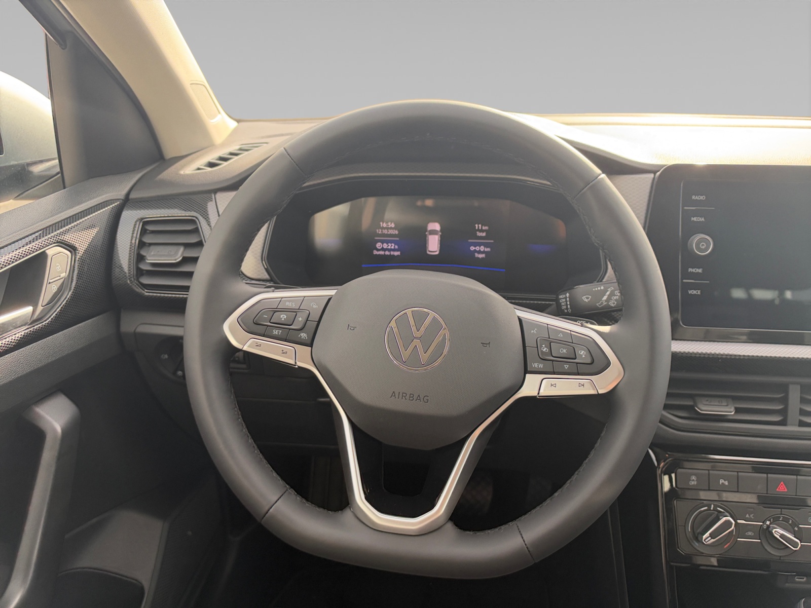 VOLKSWAGEN T CROSS POSTE+DE+PILOTAGE
