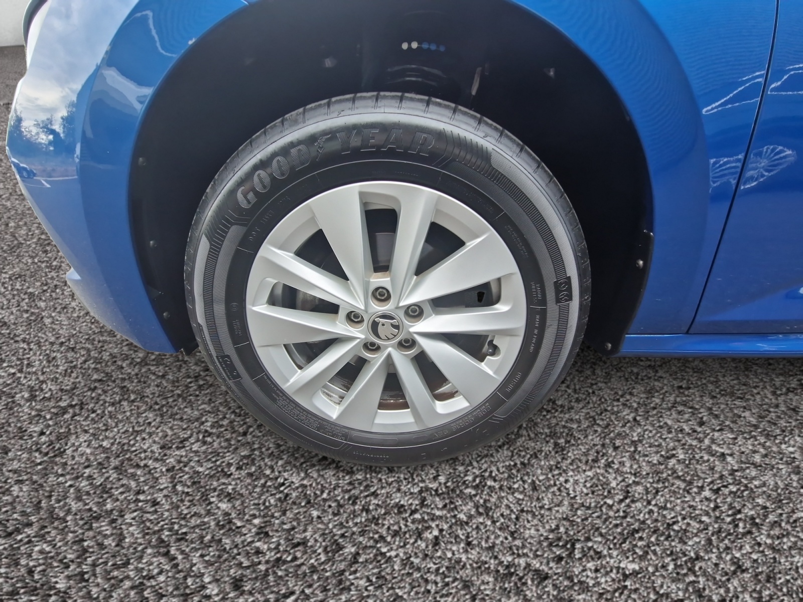 SKODA KAMIQ JANTE+AVANT+GAUCHE