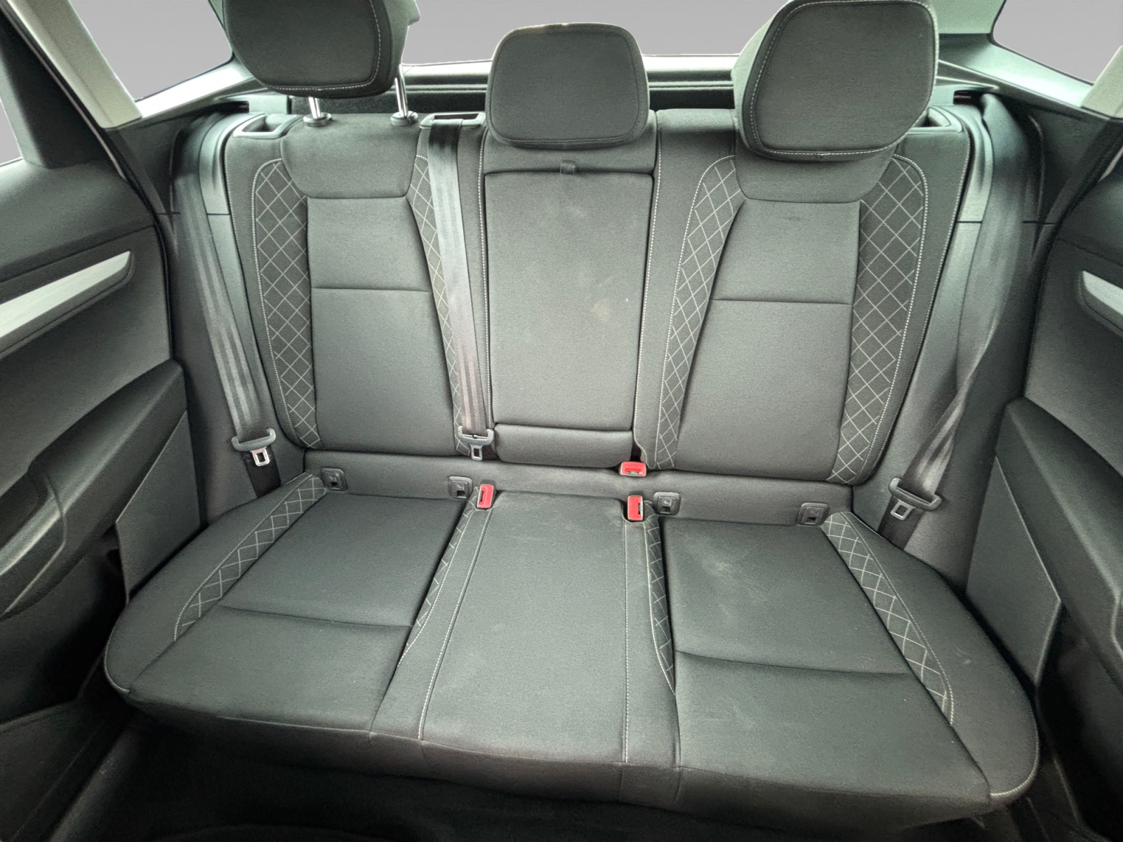 SKODA KAROQ SIEGE+ARRIERE+GAUCHE