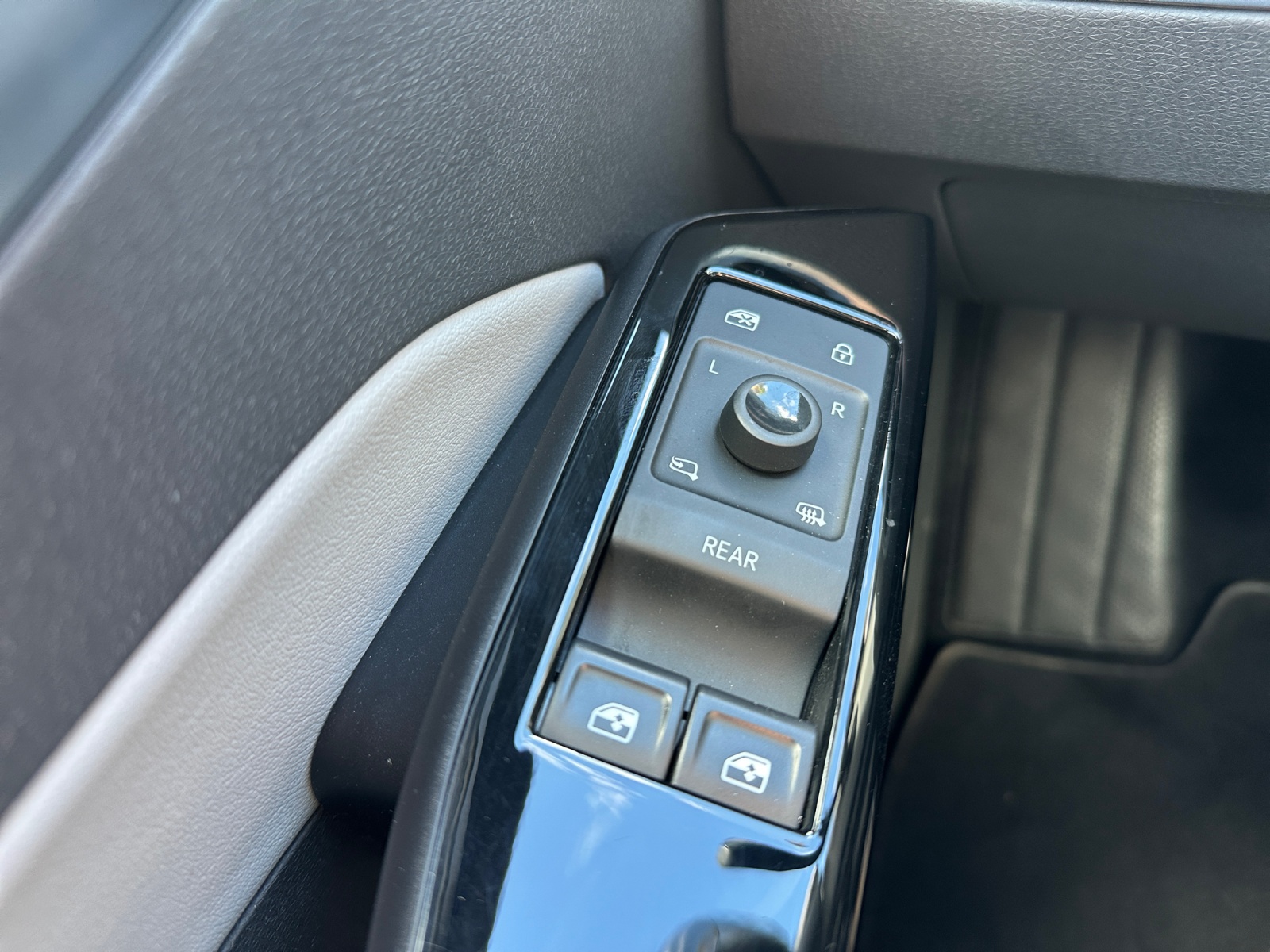 VOLKSWAGEN ID3