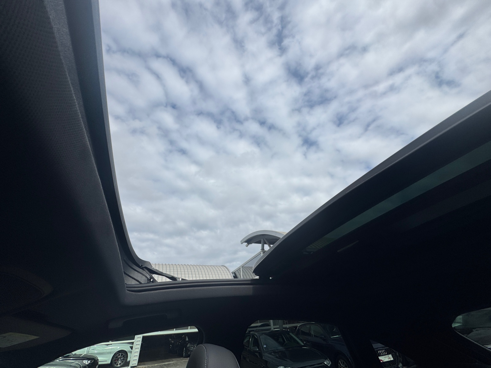 AUDI Q5+SPORTBACK
