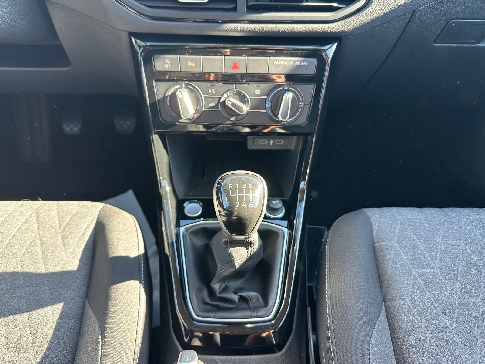 VOLKSWAGEN T CROSS CONSOLE+CENTRALE