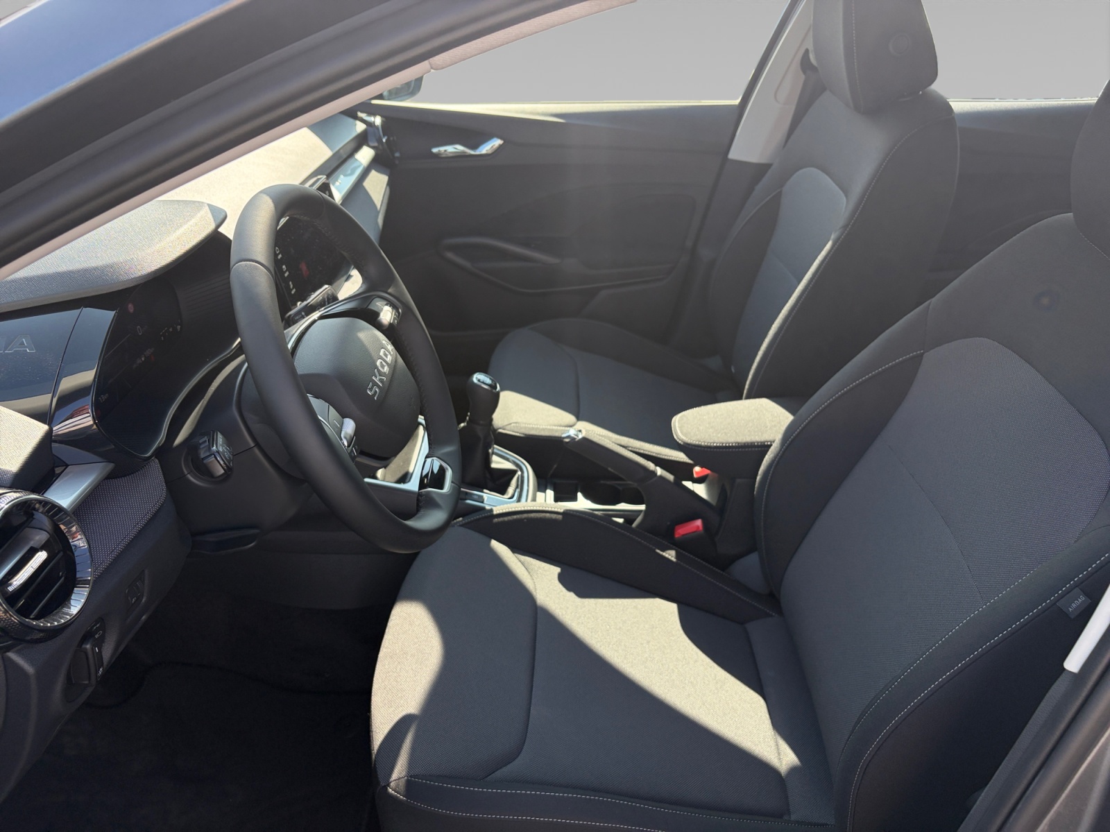 SKODA FABIA INTERIEUR+CONDUCTEUR