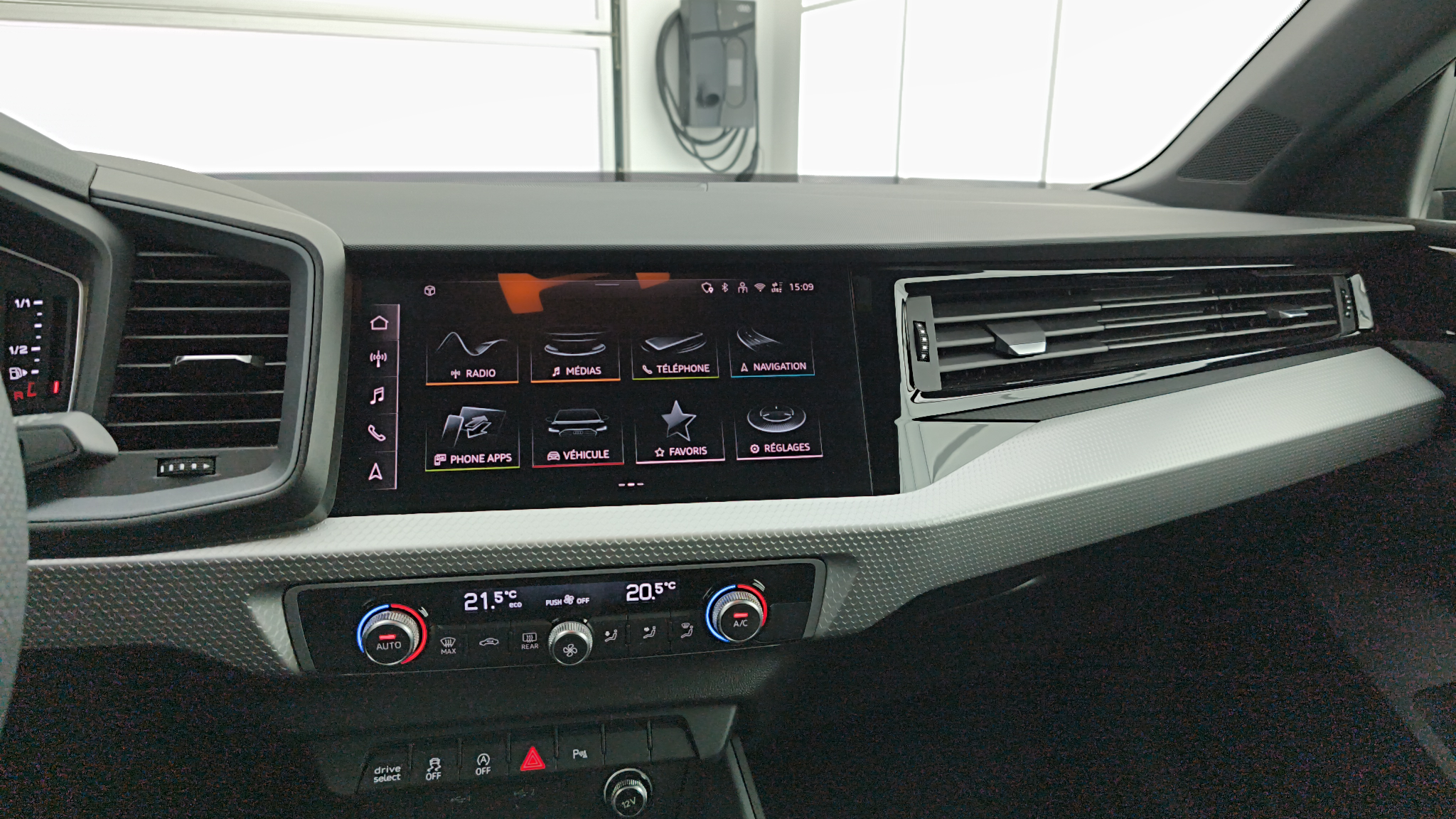 AUDI A1+SPORTBACK CONSOLE+CENTRALE+ +GPS