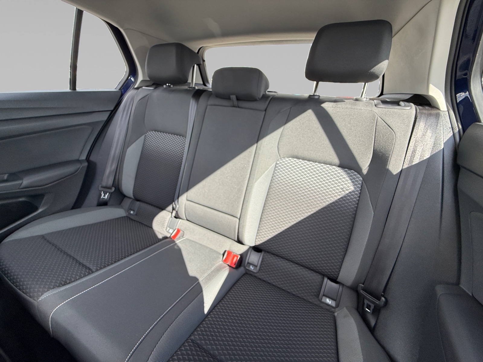 VOLKSWAGEN GOLF SIEGE+ARRIERE+GAUCHE
