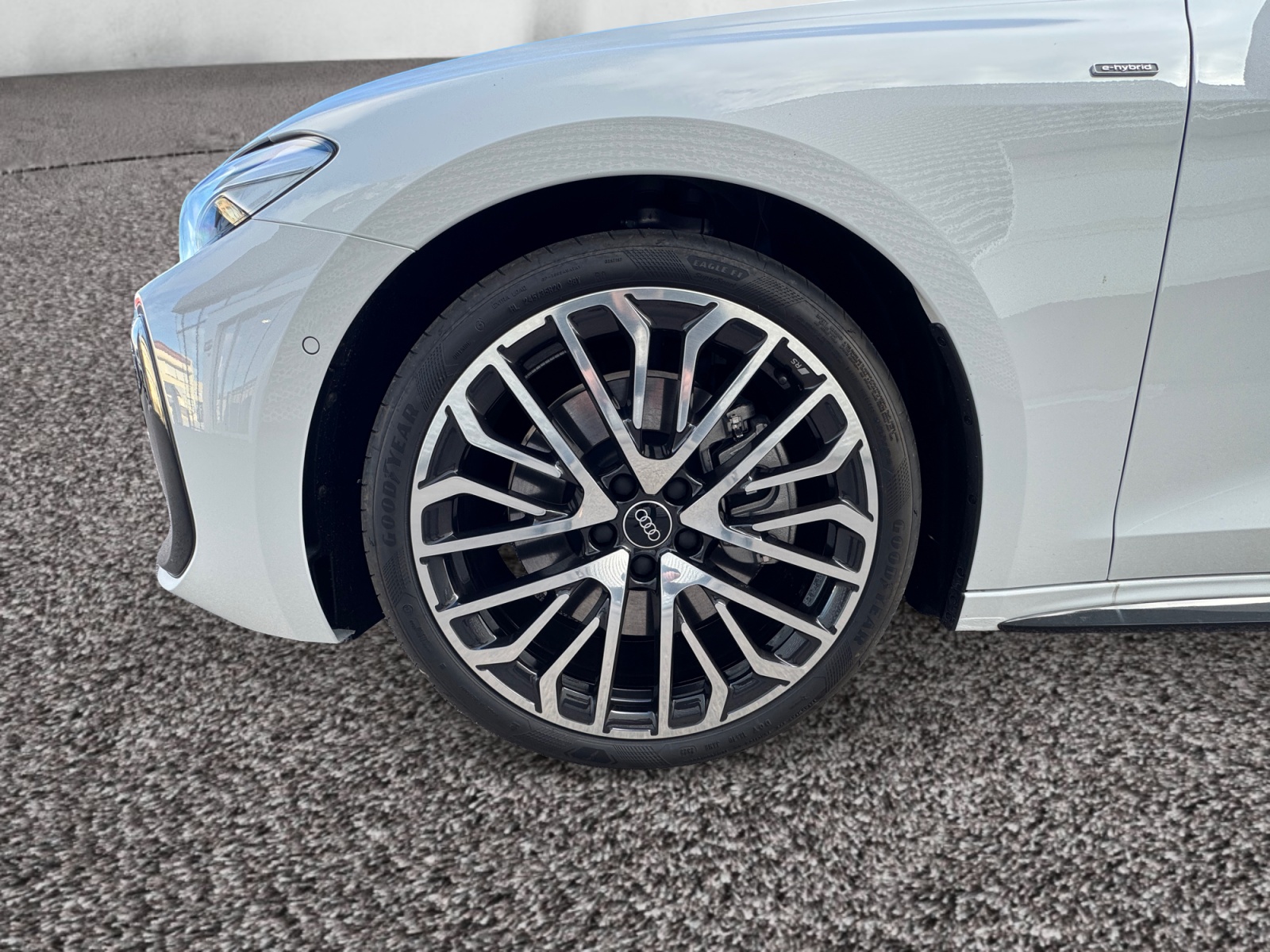 AUDI A5+AVANT JANTE+AVANT+GAUCHE