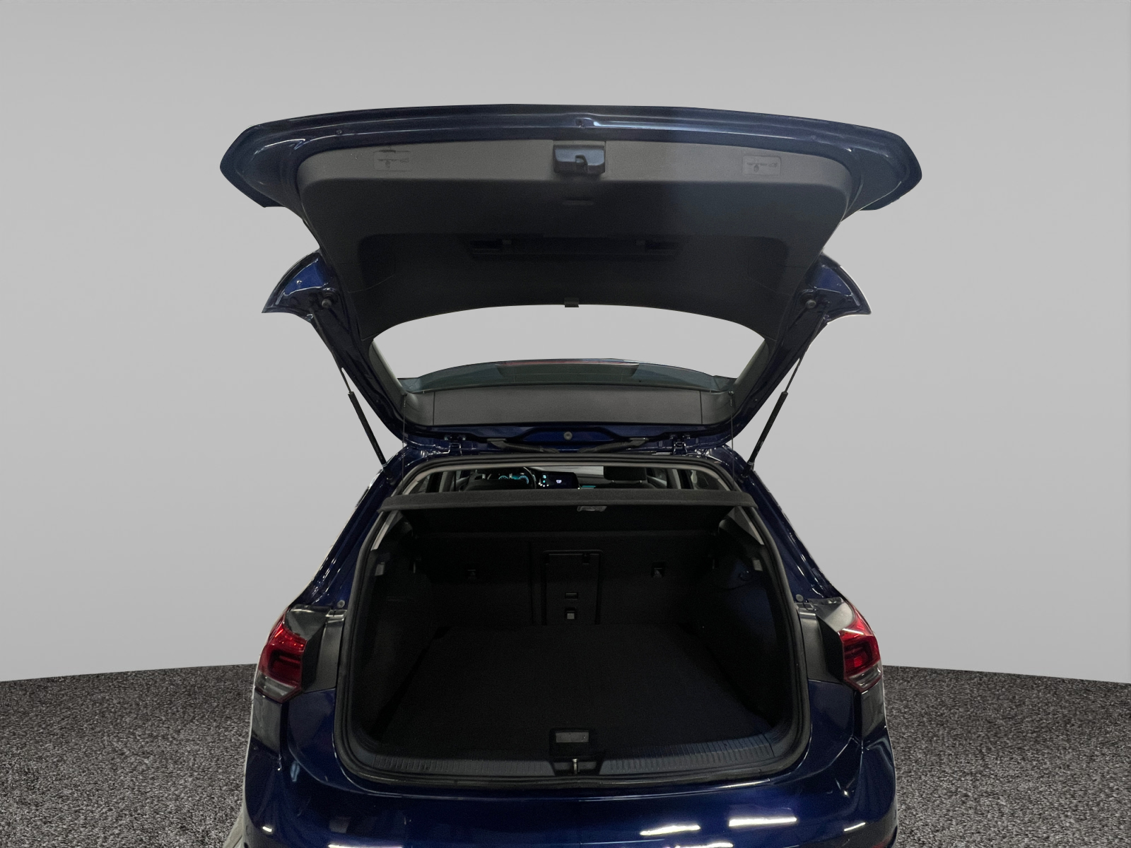 VOLKSWAGEN GOLF INTERIEUR+PASSAGER