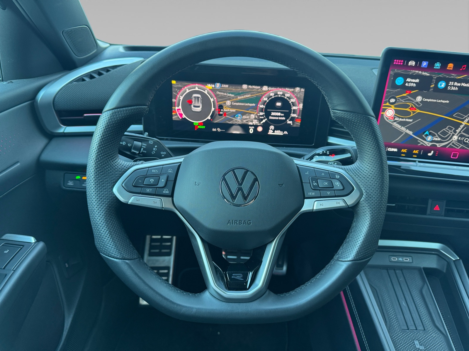 VOLKSWAGEN T ROC POSTE+DE+PILOTAGE