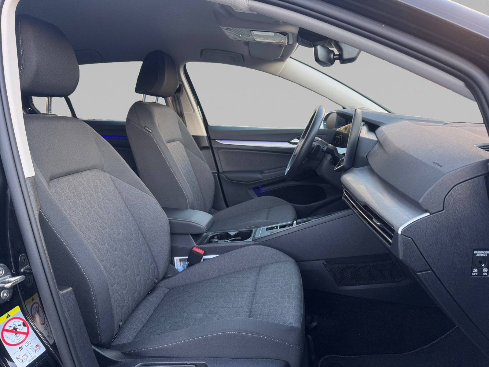 VOLKSWAGEN GOLF INTERIEUR+PASSAGER