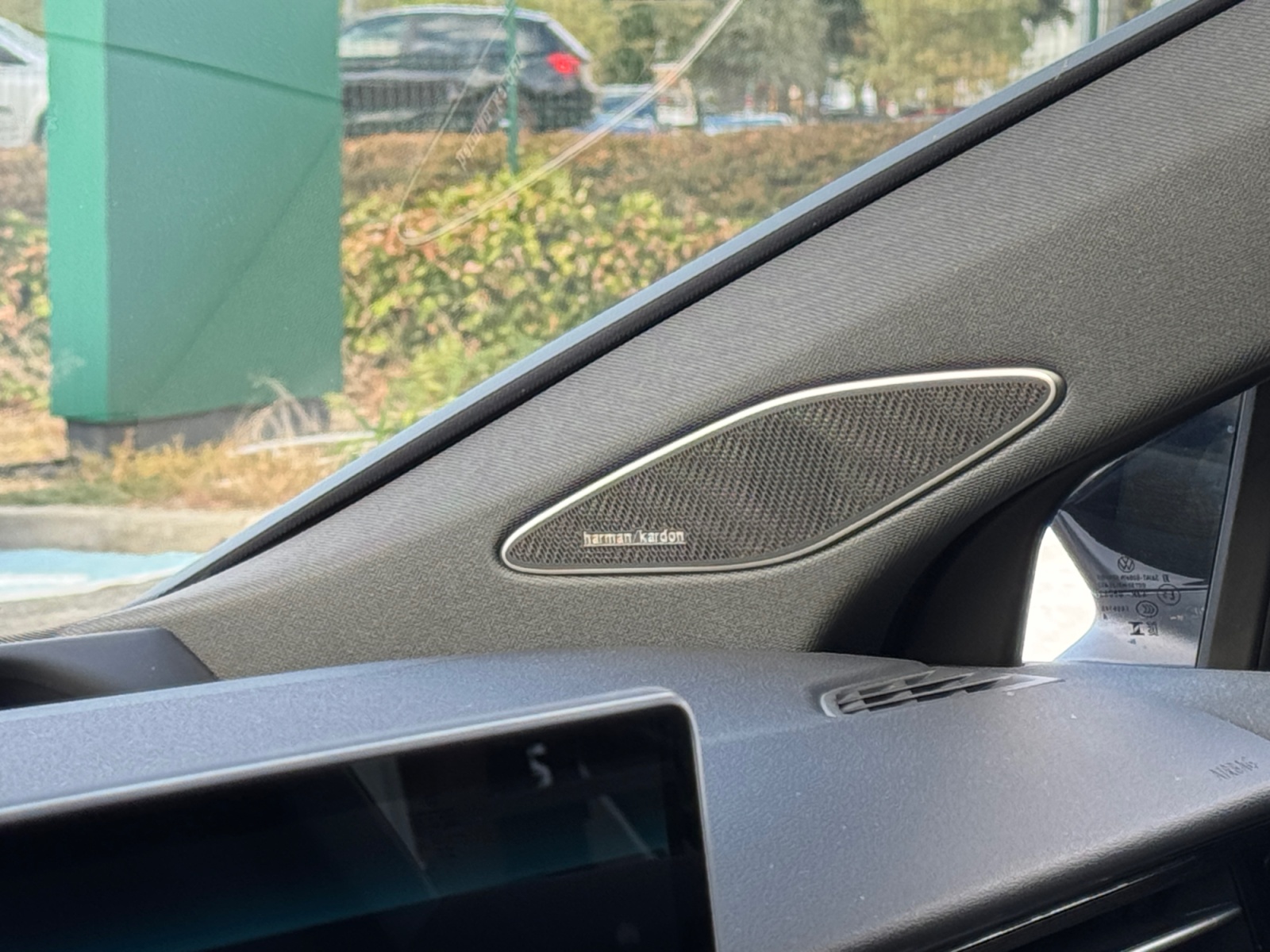 VOLKSWAGEN ID7+TOURER
