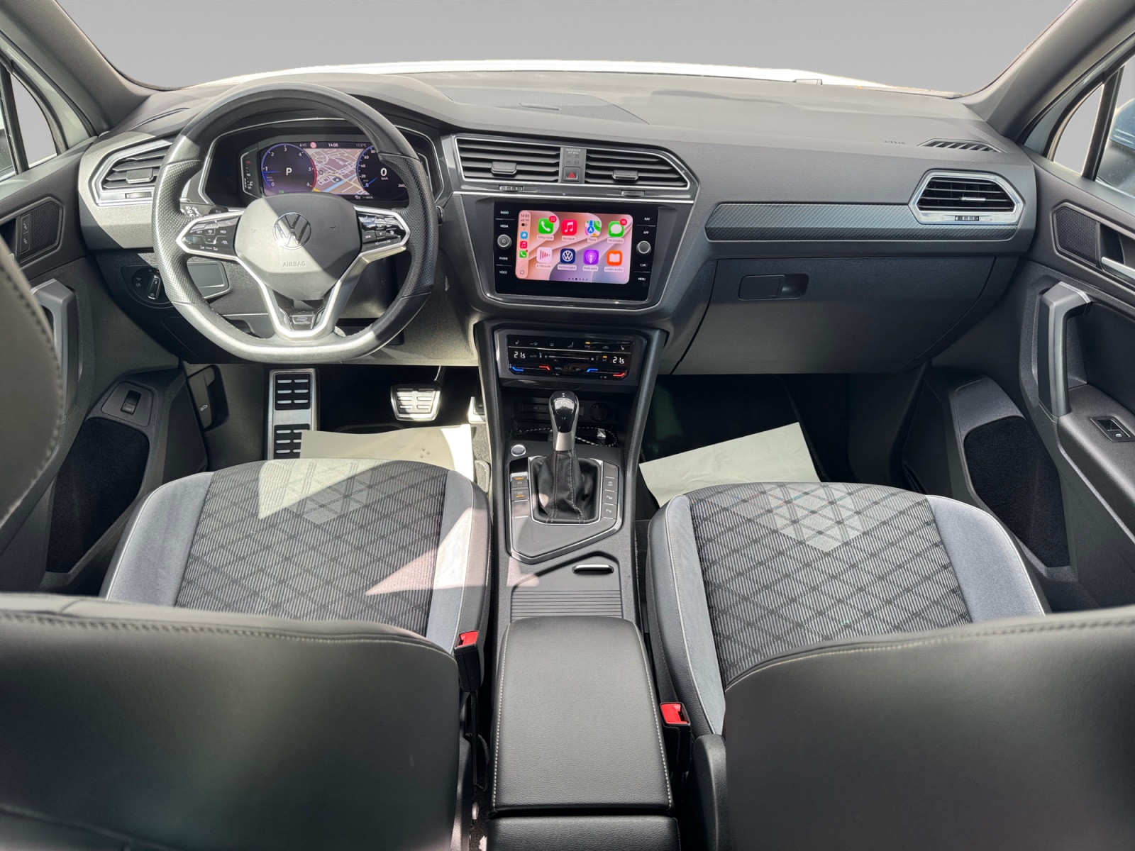 VOLKSWAGEN TIGUAN SIEGE+AVANT+PASSAGER