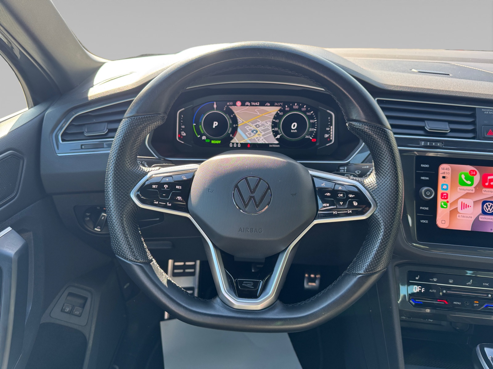 VOLKSWAGEN TIGUAN POSTE+DE+PILOTAGE