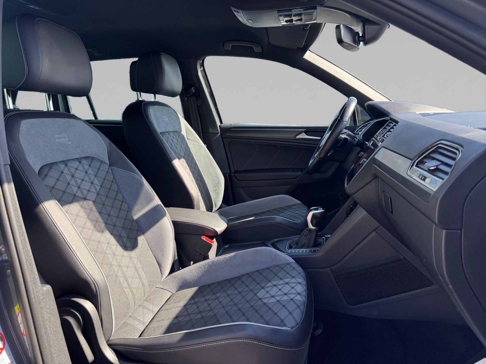 VOLKSWAGEN TIGUAN INTERIEUR+PASSAGER
