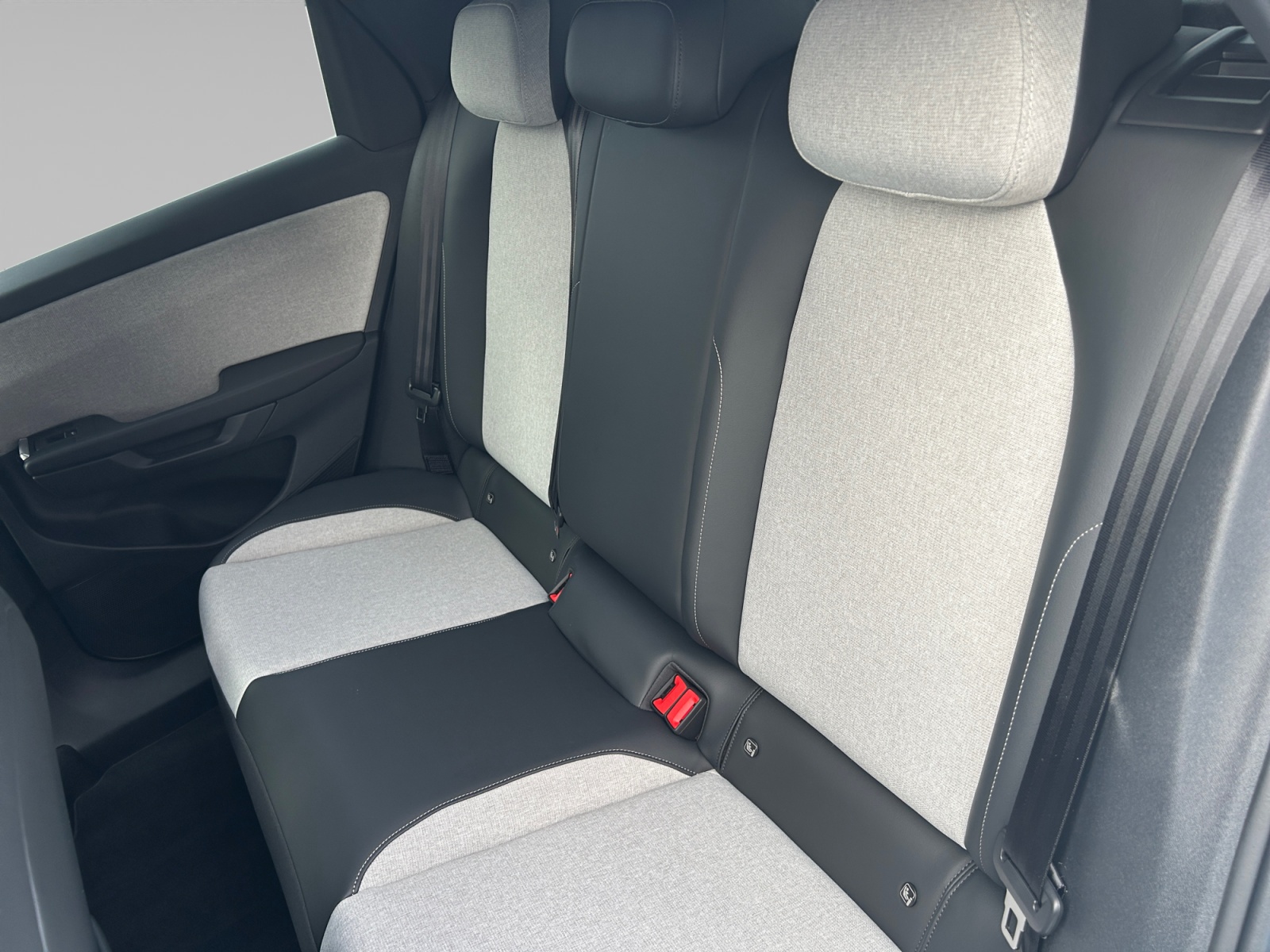 VOLKSWAGEN ID+POLO SIEGE+ARRIERE+GAUCHE