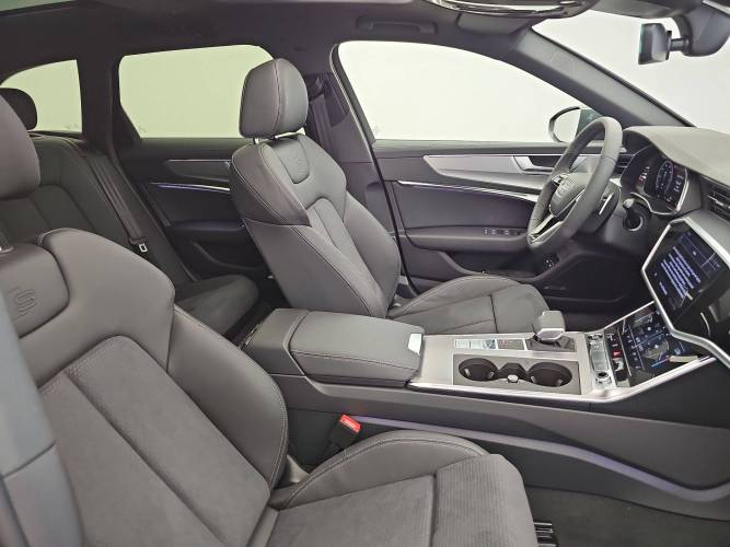 A6 Avant 50 TFSIe 299 ch S tronic 7 Quattro