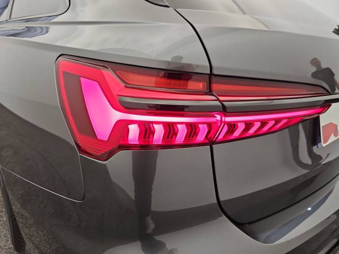 A6 Avant 50 TFSIe 299 ch S tronic 7 Quattro