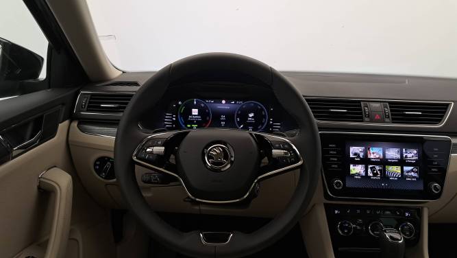 Superb Combi 1.4 TSI PHEV 218 ch DSG6