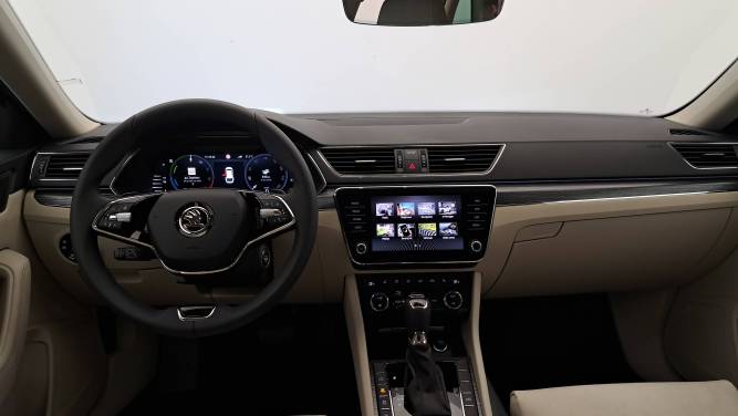 Superb Combi 1.4 TSI PHEV 218 ch DSG6