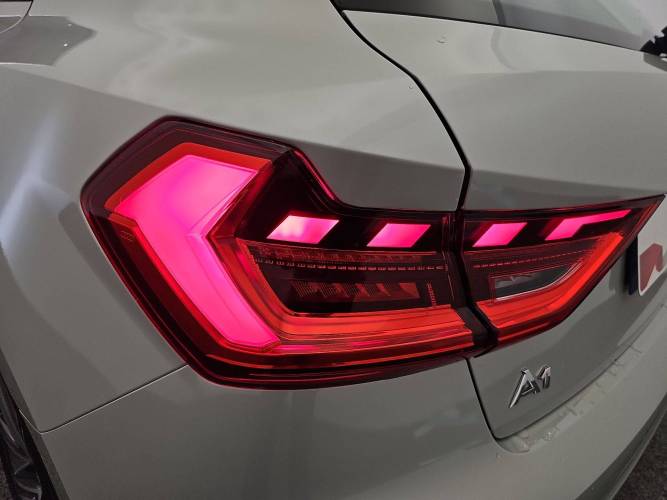 A1 Sportback 30 TFSI 116 ch S tronic 7