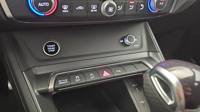 Q3 Sportback 35 TFSI 150 ch S tronic 7