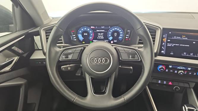 A1 Sportback 25 TFSI 95 ch S tronic 7