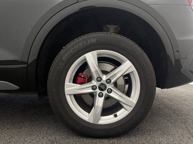 Q5 Sportback 55 TFSIe 367 S tronic 7 Quattro