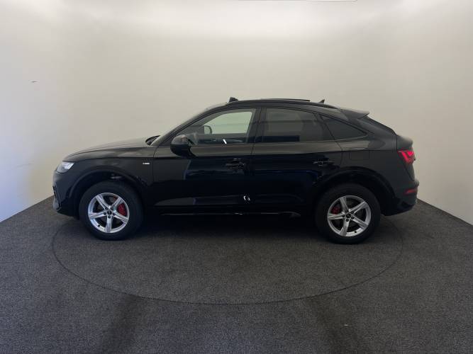Q5 Sportback 55 TFSIe 367 S tronic 7 Quattro